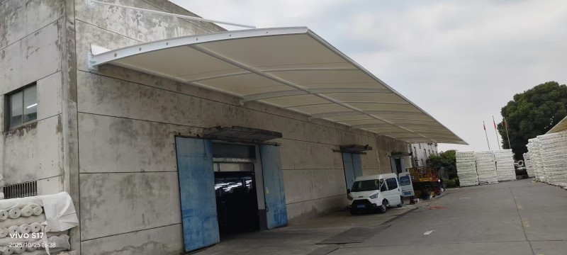 如何选择深圳遮阳篷公司？膜结构车棚行业现状与优质公司推荐-1